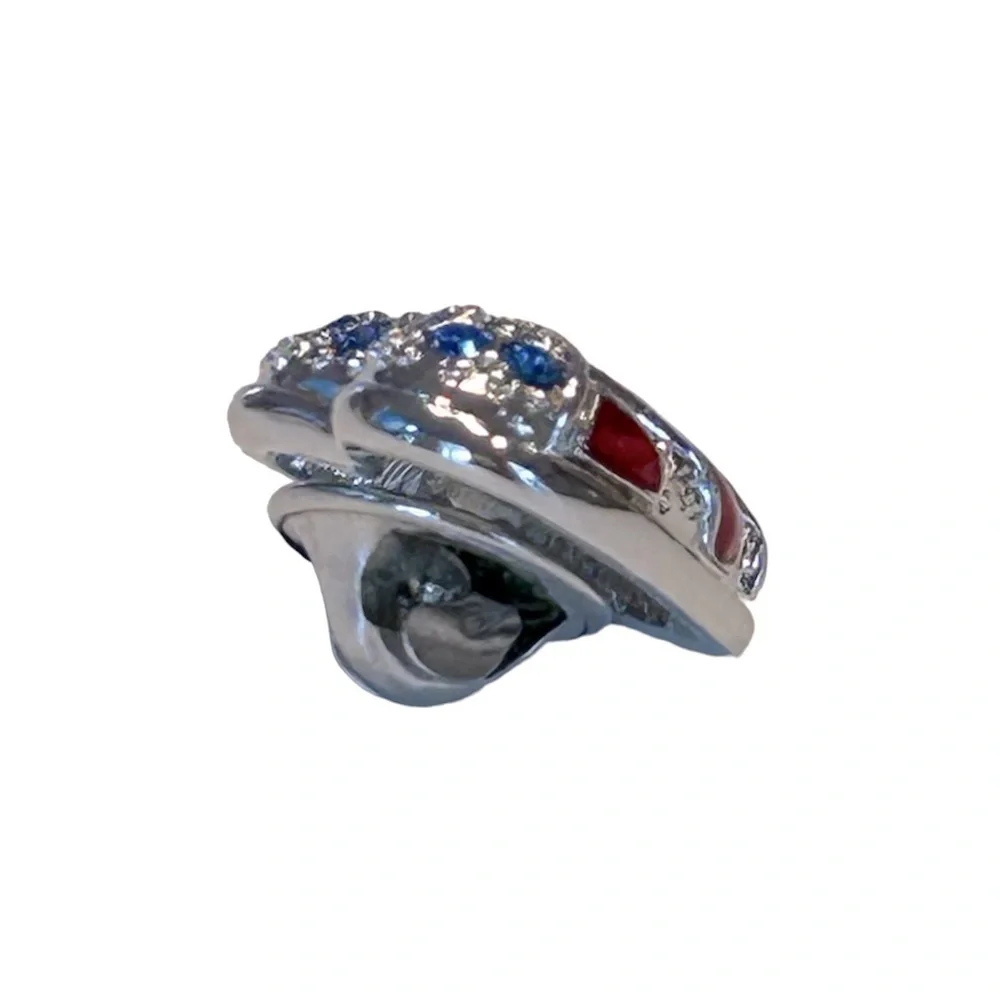 SWAROVSKI CRYSTAL Heart shape Brooch pin American flag Patriotic Beautiful Bling